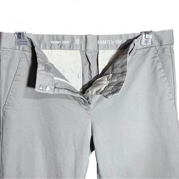 GAP (NWOT) Flat Front Skinny Crop Khakis in Dusty Gray Size 10 - Picture 4 of 9